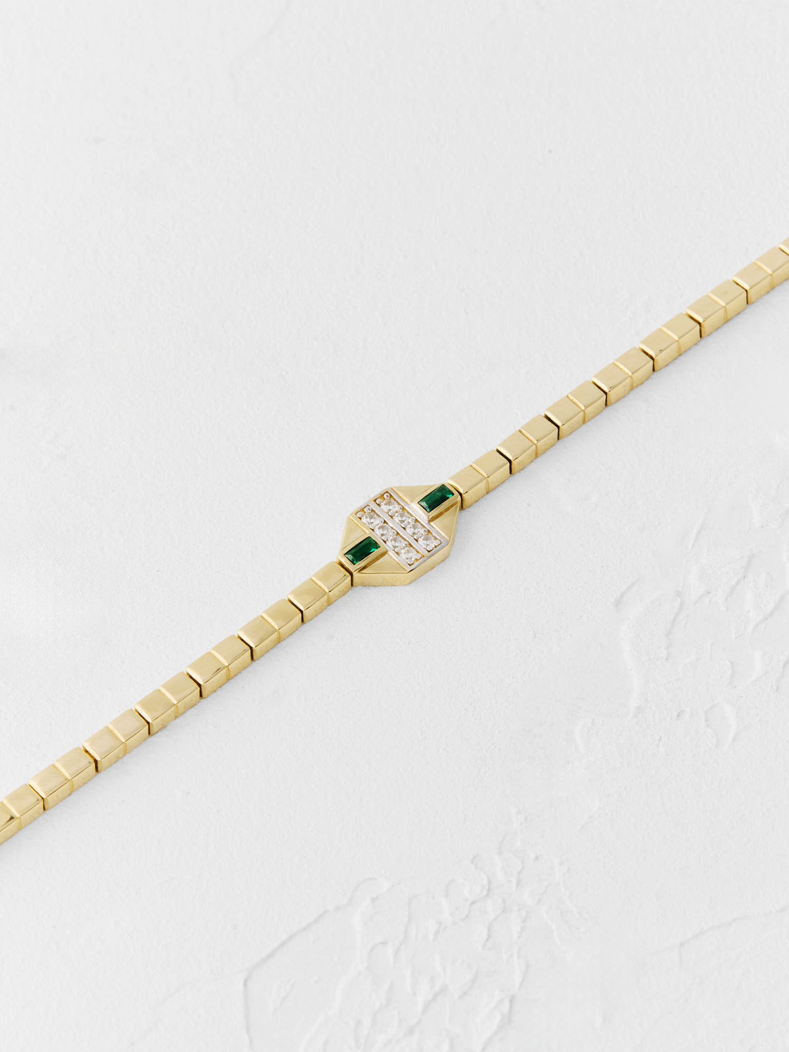 7.82 Gr. Trio Verde Altın Bileklik