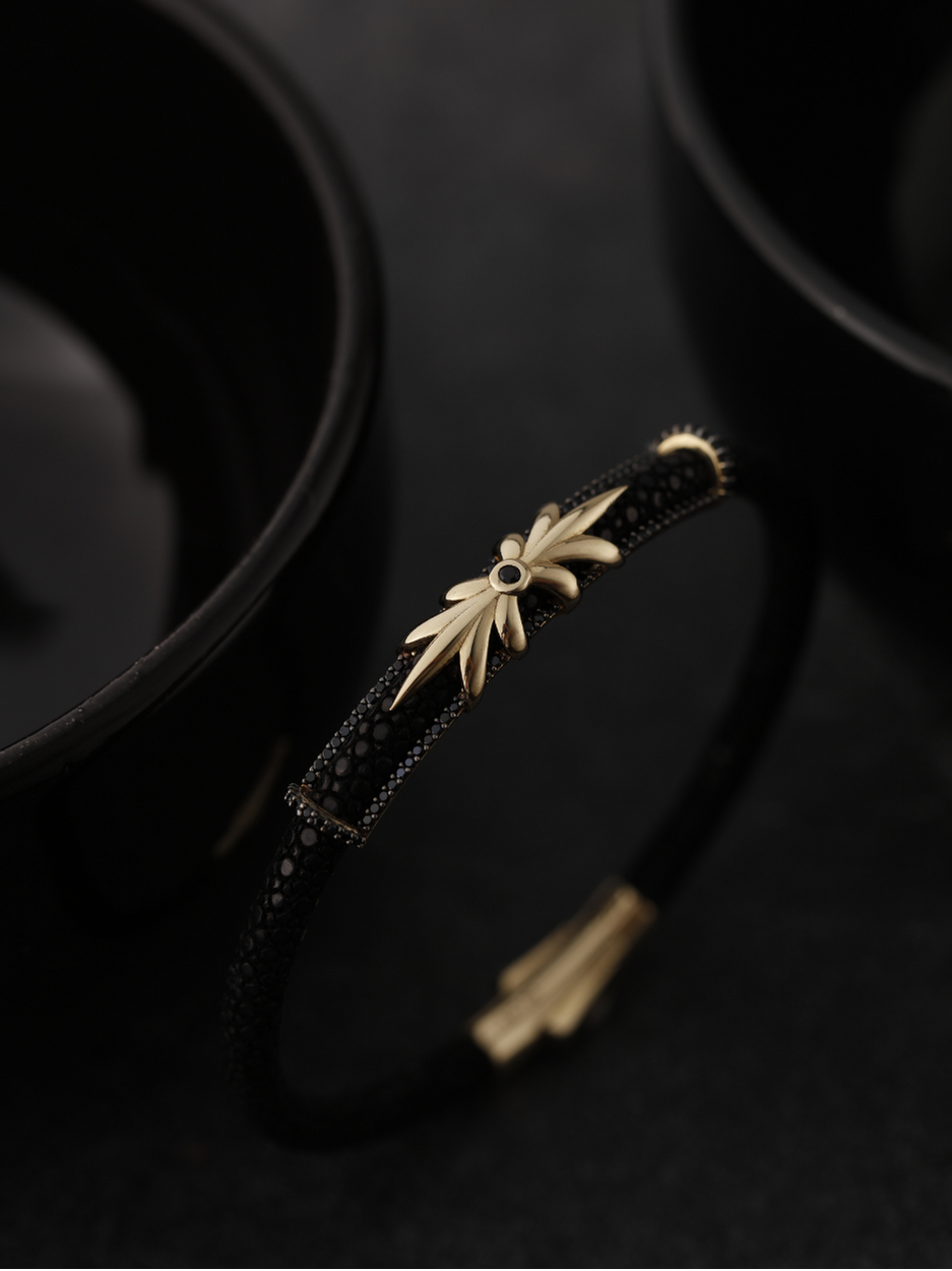 8.67 Gr. Anka Altın Bileklik