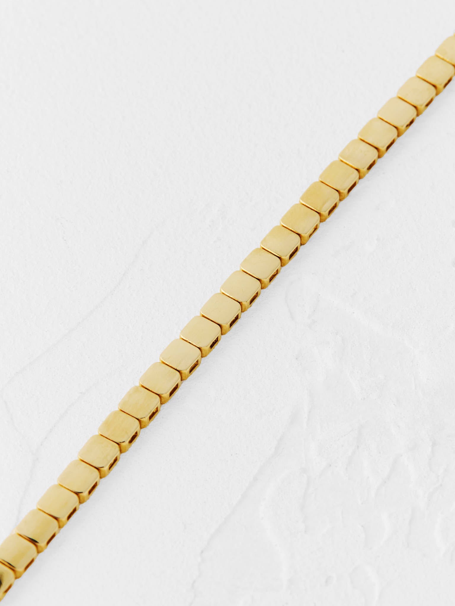 6.38 Gr. Niamh Line Altın Bileklik