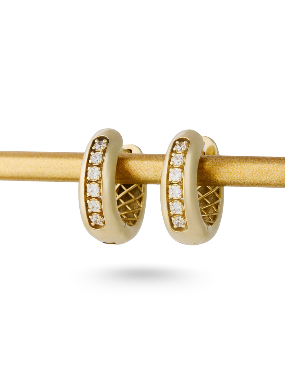 7.73 Gr. Ayanda Altın Huggie Küpe