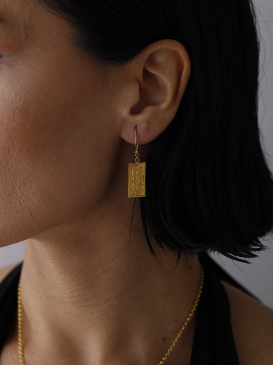 4.06 Gr. Pendant Door Altın Drop Küpe