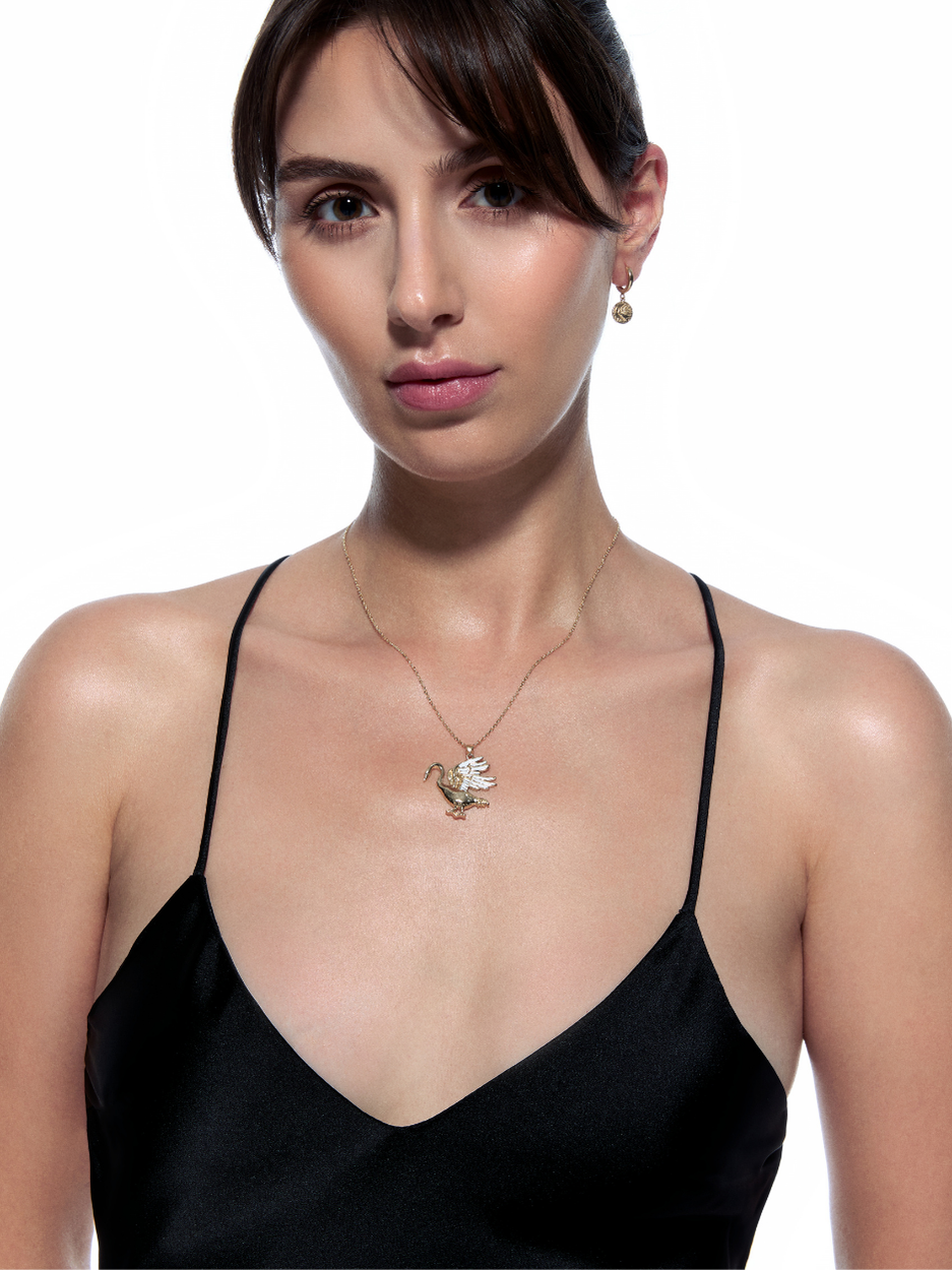 8.91 Gr. Urla Kuğusu Altın Kolye