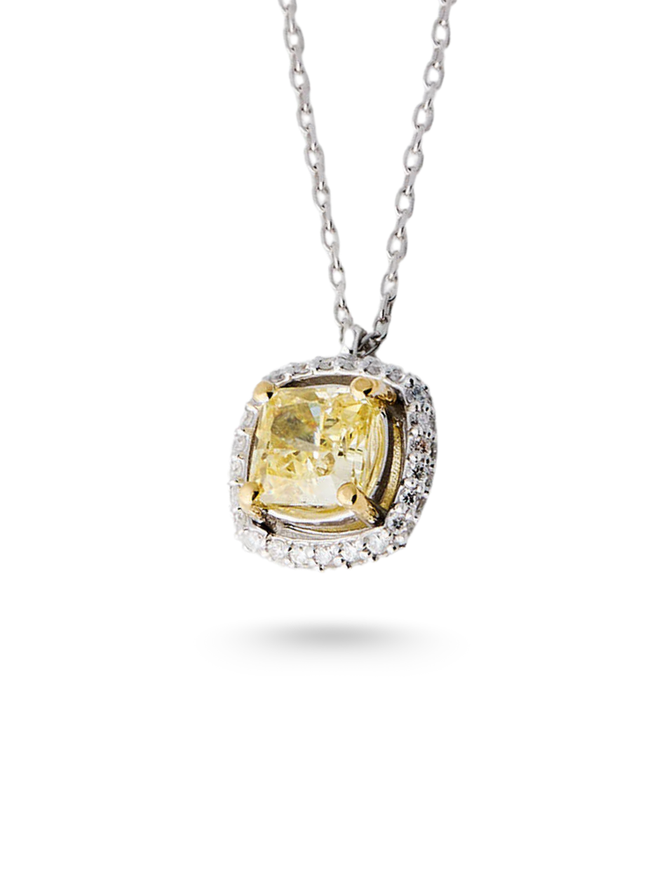 0.39 Karat Calyssa Princess Pırlanta Kolye