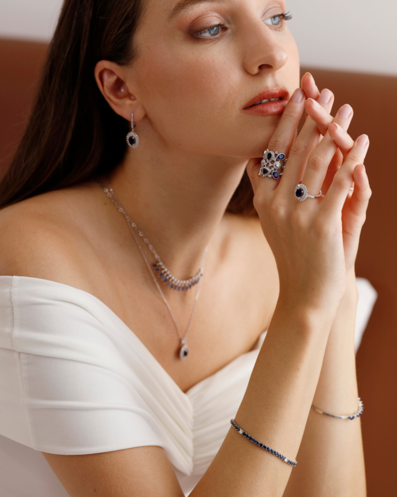 7.97 Ct. Marcellis Safir Suyolu Bileklik