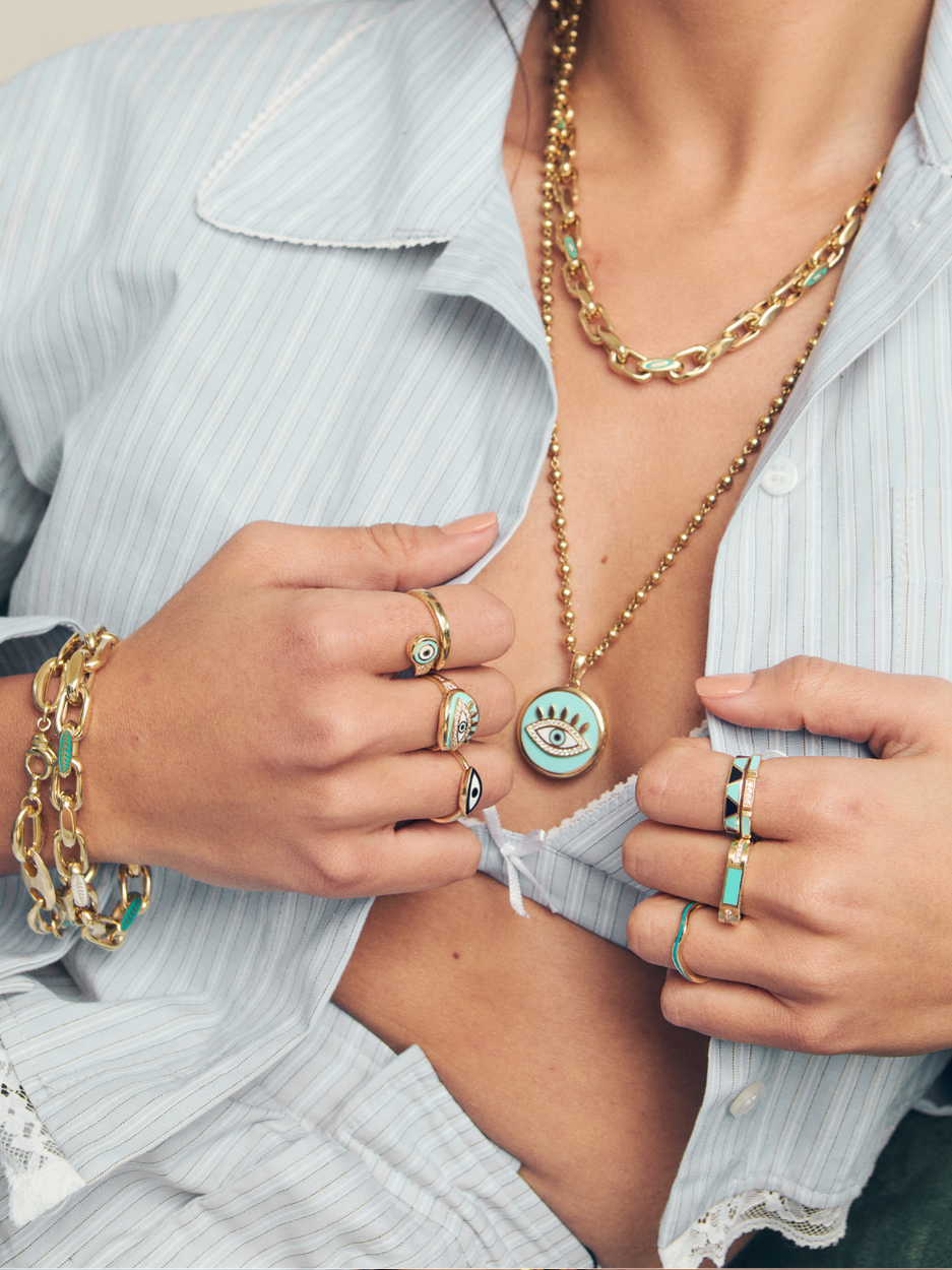 8.11 Gr. Nefertari Eye Altın Charm