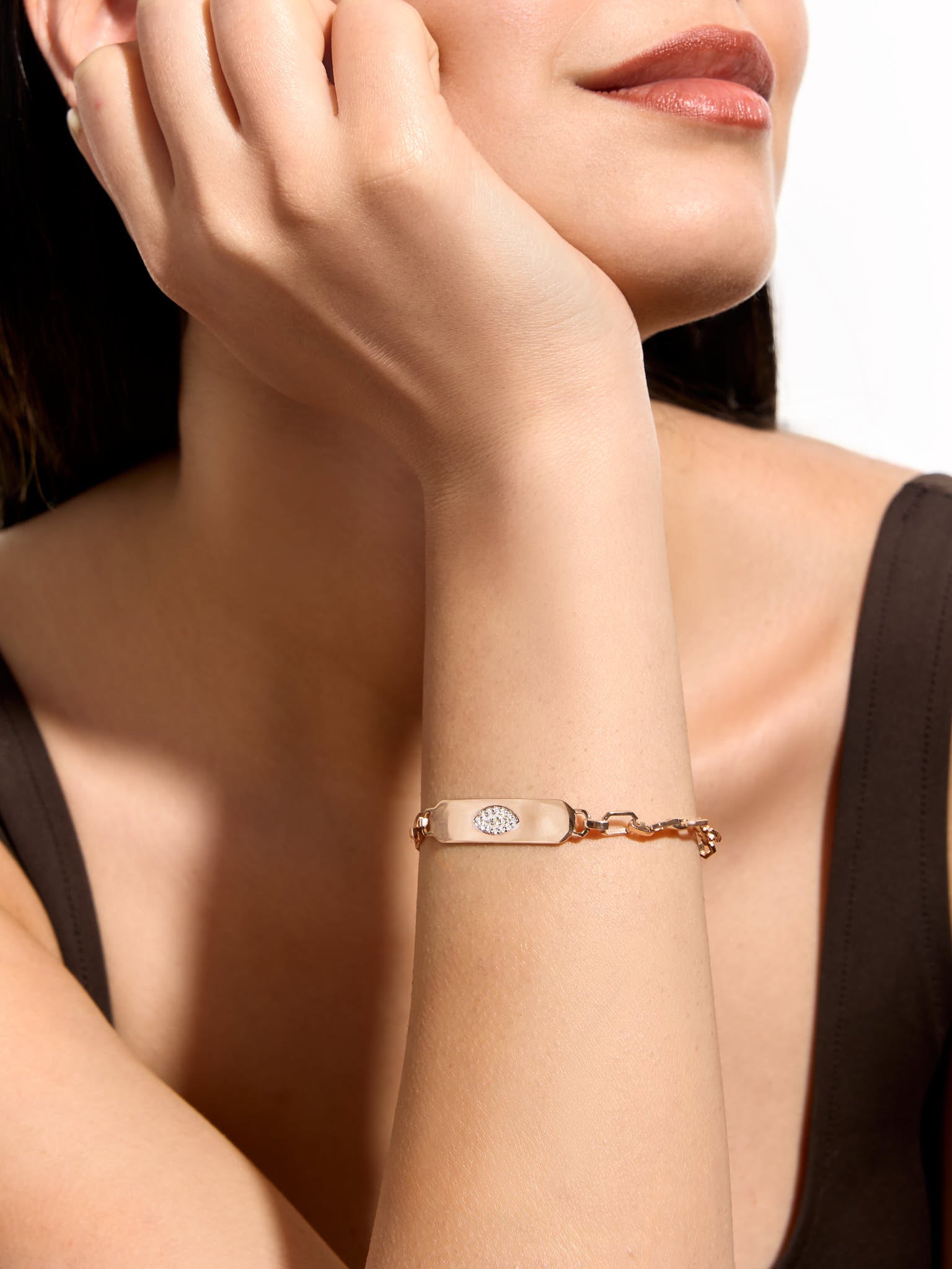 0.11 Karat Plate Pırlanta Bileklik