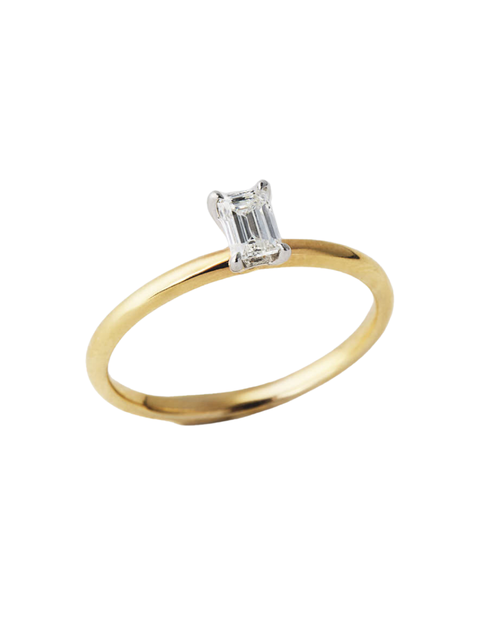 0.32 Karat Radiara Pırlanta Baget Yüzük