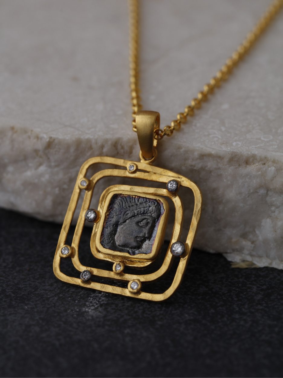 10.84 gr. Shezer Altın Kolye