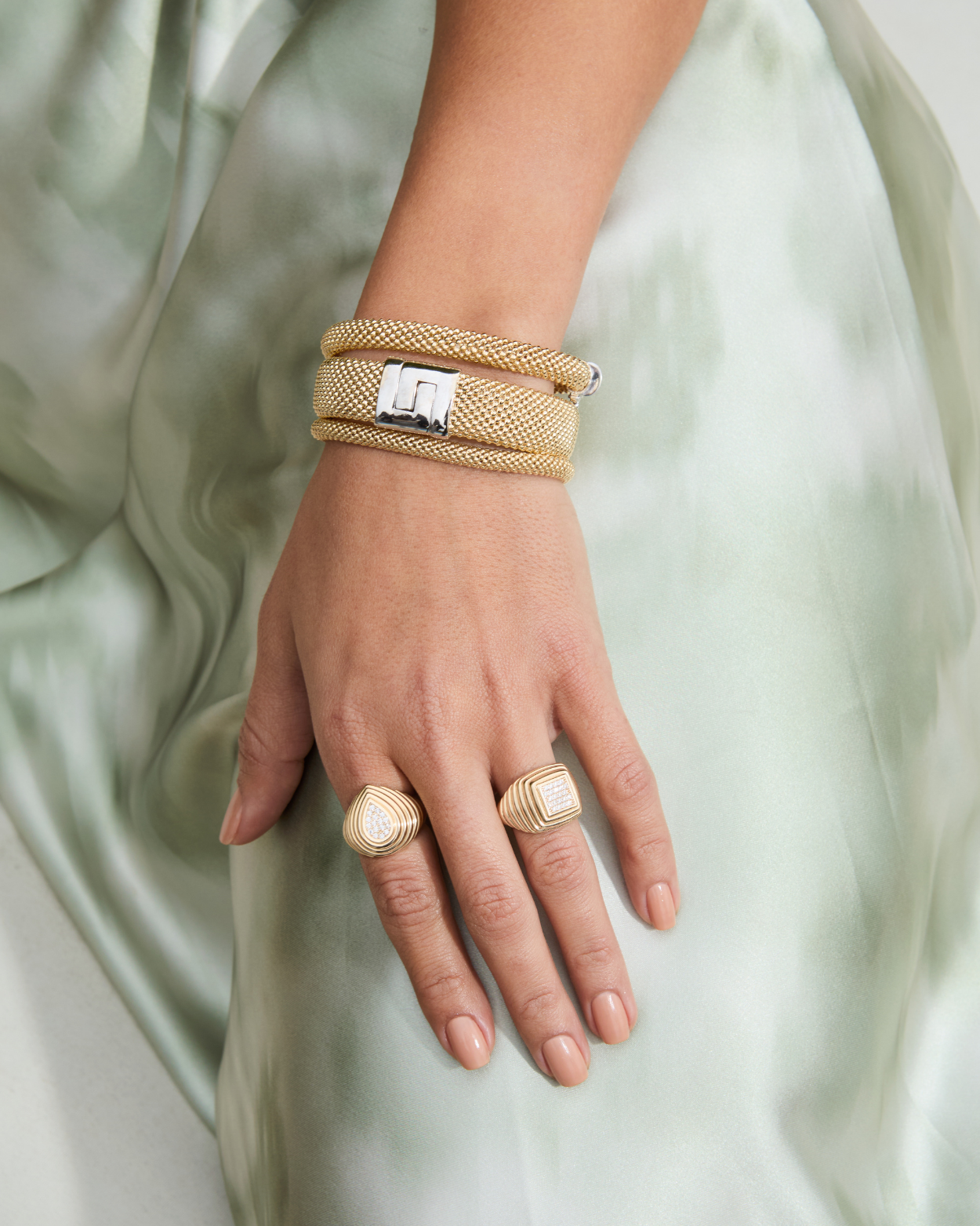 8.53 Gr. The Tiny Altın Hasır Bileklik