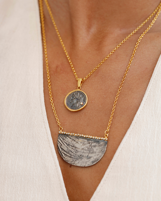 8.57 Gr. Blessed Woman Altın Kolye