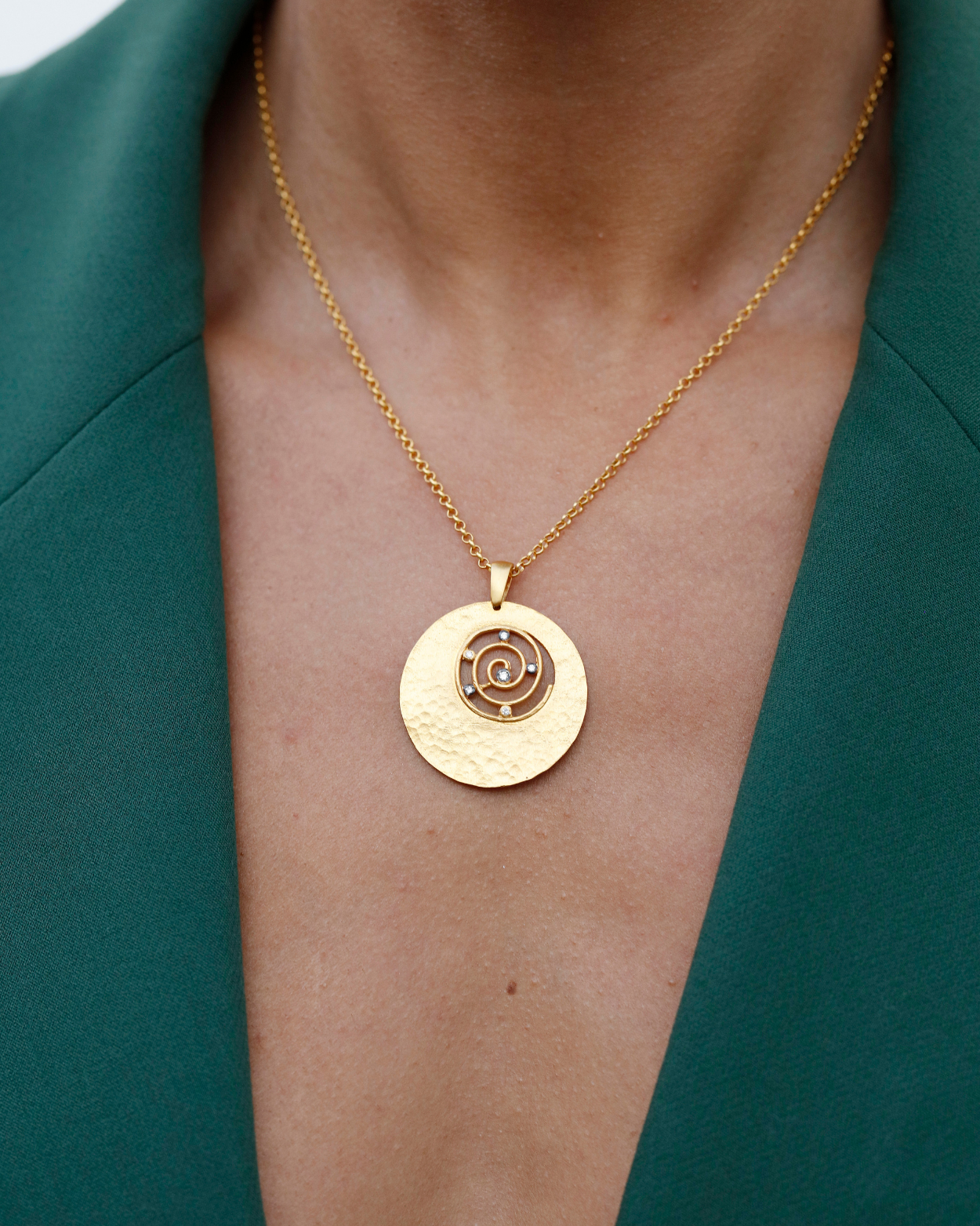 10.76 Gr. Sarmal Altın Kolye