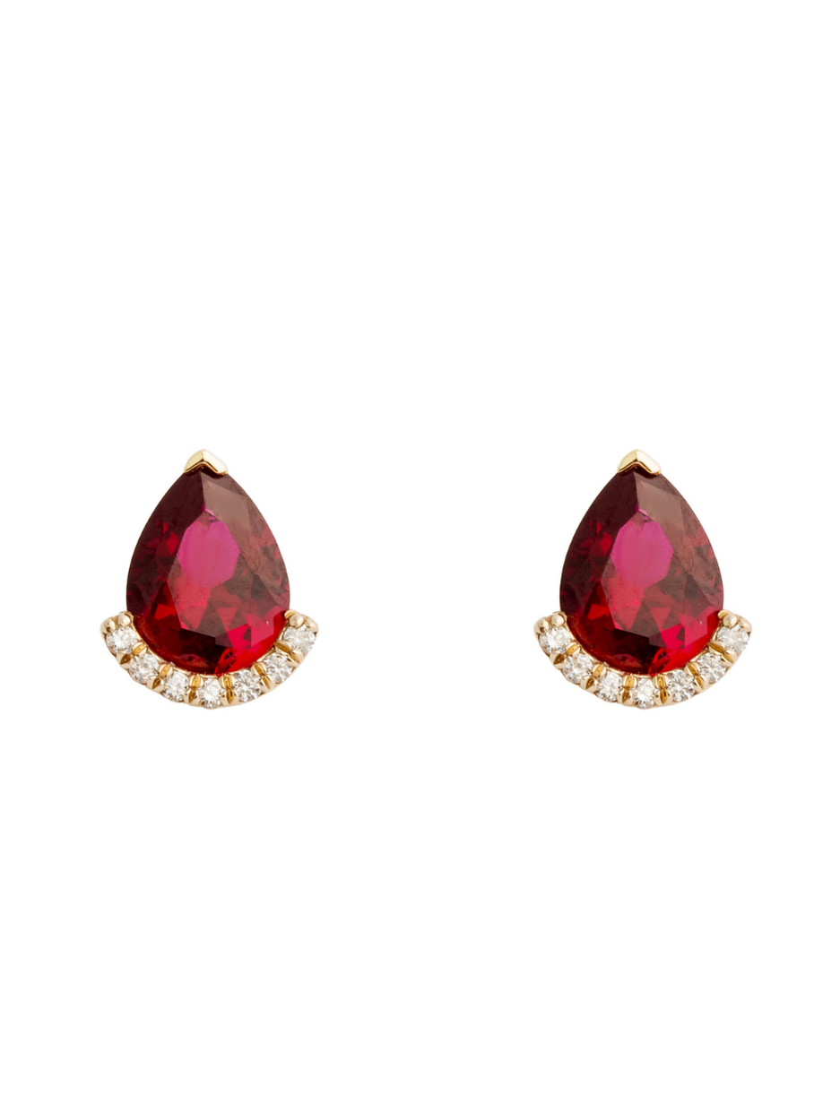 2.57 Karat Ruby Pear Pırlanta Stud Küpe