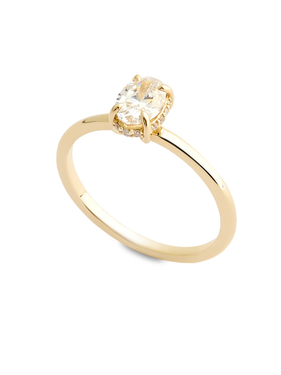 HRD 0.57 Karat Centre Pırlanta Oval Yüzük