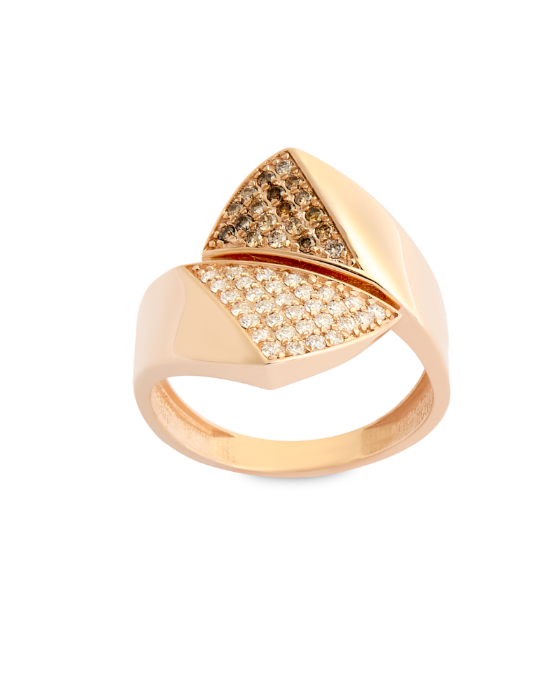 0.47 Karat Pyramide Pırlanta Yüzük