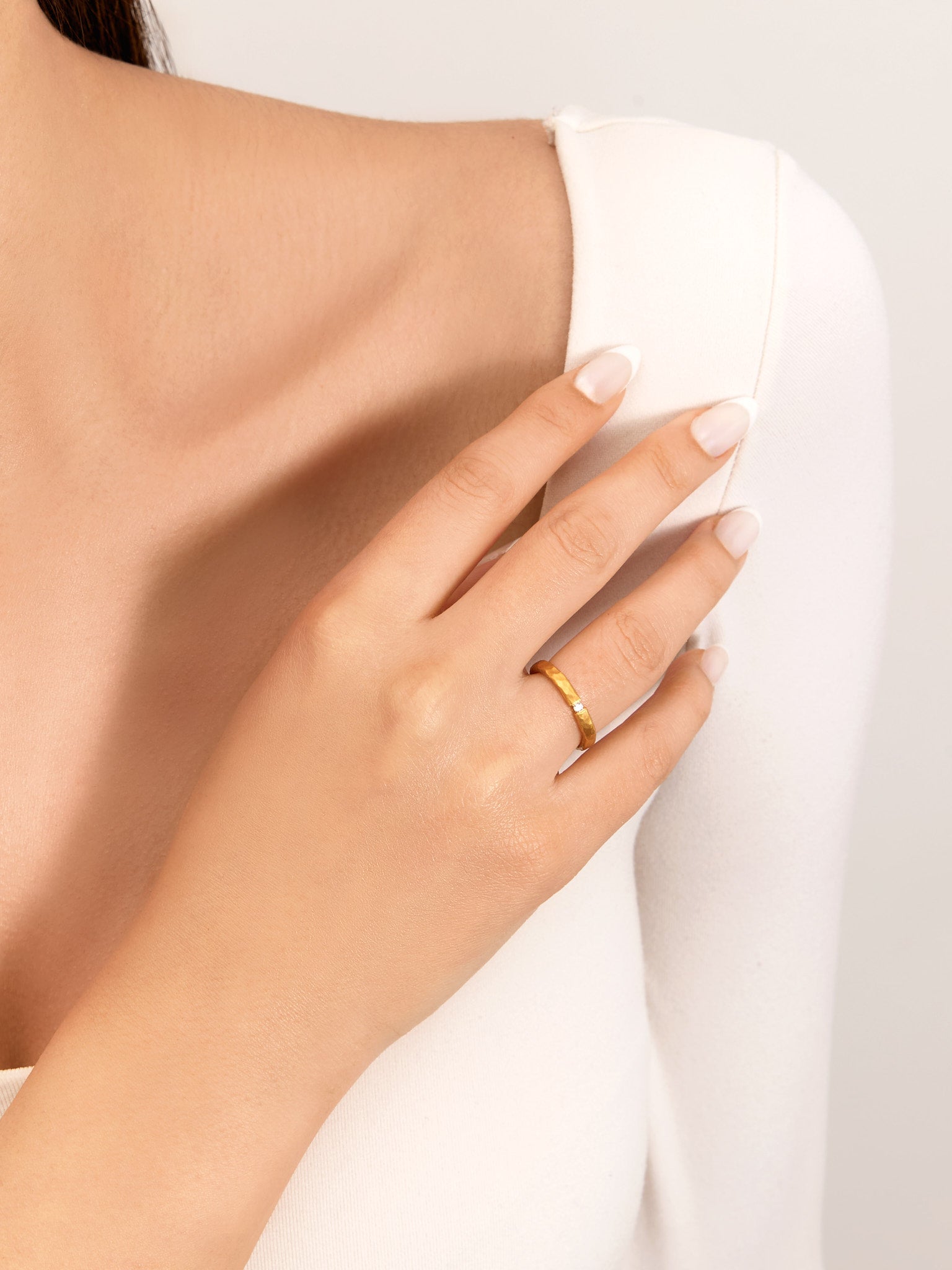 0.06 Karat Orbit Pırlanta Yüzük