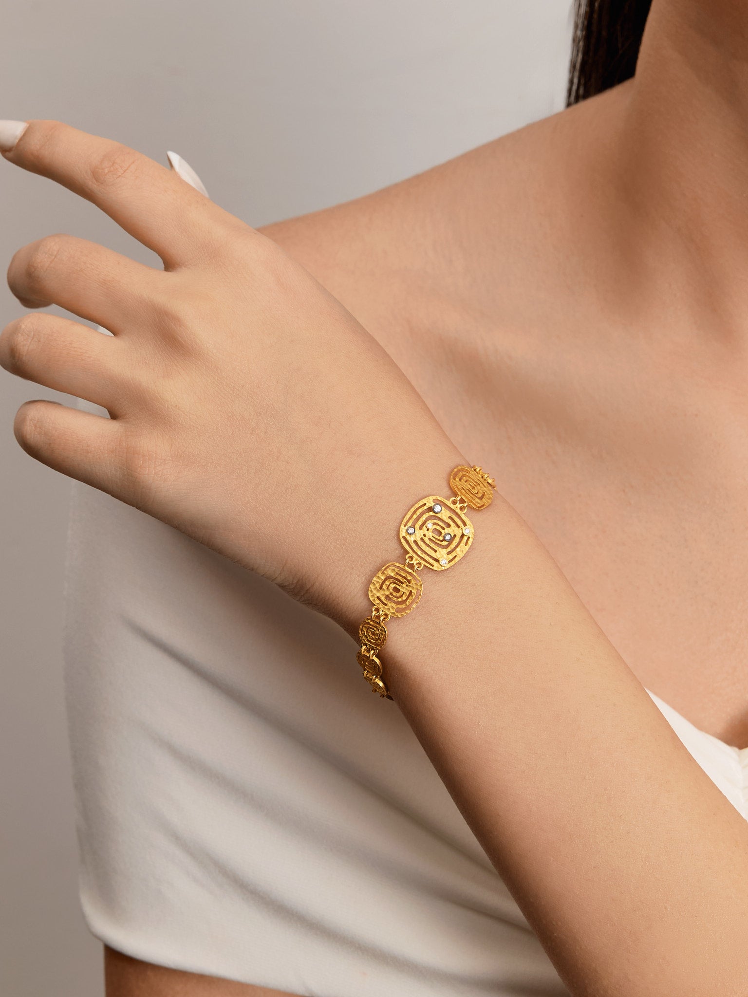 9.98 Gr. Anatolia Maze Altın Bileklik