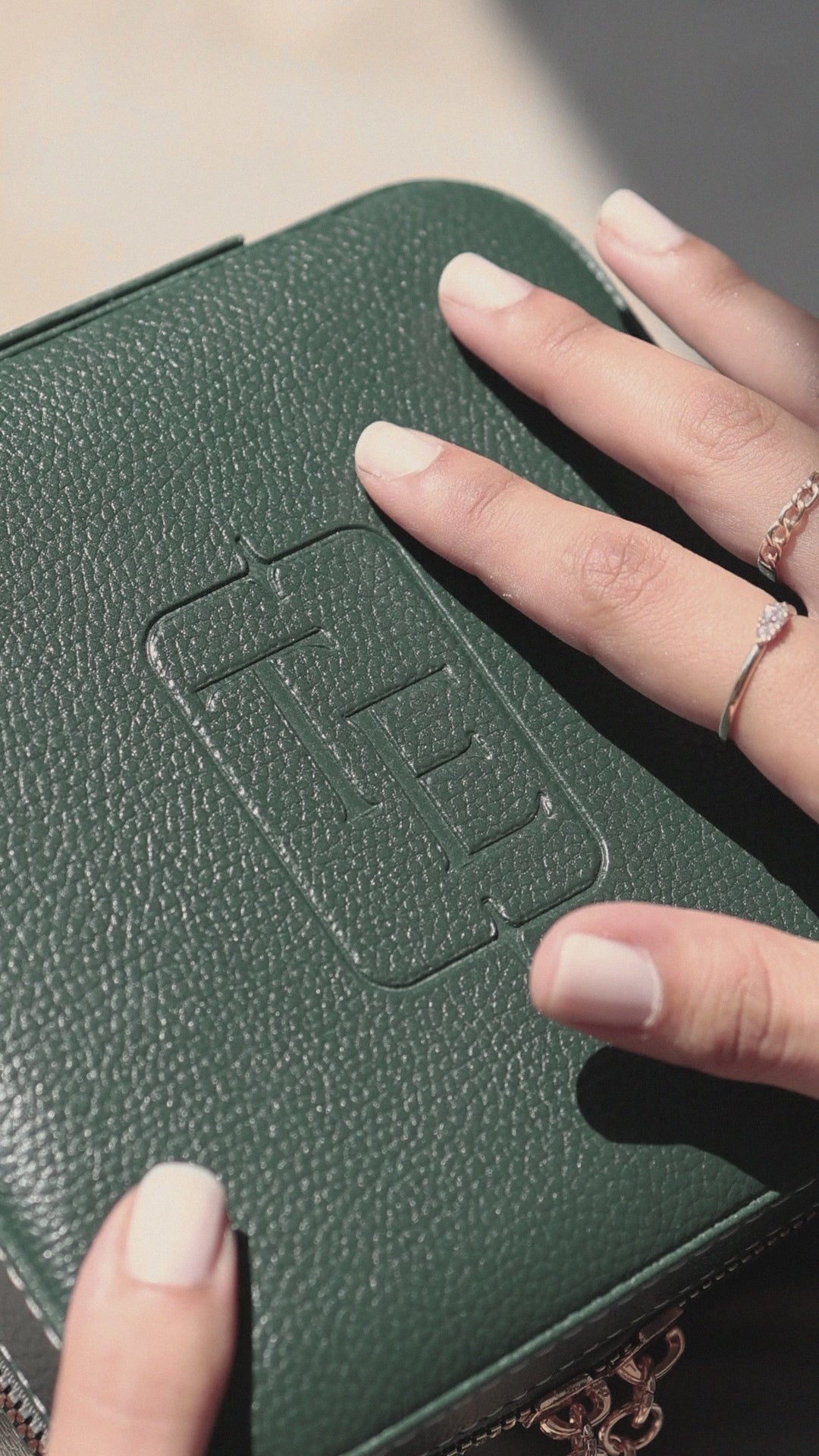 Tuncay Erdem Takı Çantası